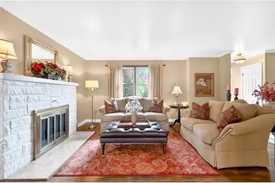 4602 W Barlind Dr, Pittsburgh, PA 15227 - Photo 15