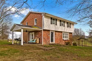 101 Hamtom Rd, Nottingham, PA 15330 - Photo 3