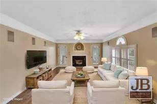 100 Hazelwood Dr, Cranberry Township, PA 16066 - Photo 11