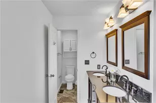 100 Hazelwood Dr, Cranberry Township, PA 16066 - Photo 21