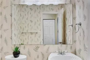 100 Hazelwood Dr, Cranberry Township, PA 16066 - Photo 13