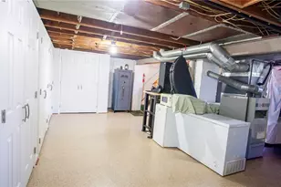 25 Meadowbrook Ave, Greensburg, PA 15601 - Photo 19