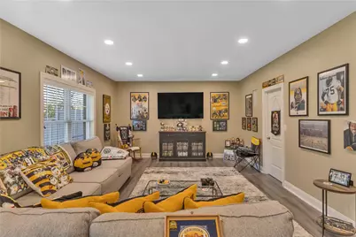 1403 Torrey Pine Dr, Adams Township, PA 16046 - Photo 31