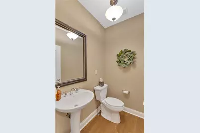 1403 Torrey Pine Dr, Adams Township, PA 16046 - Photo 17