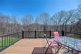 715 Moonstone Dr, Pittsburgh, PA 15101 - Photo 29