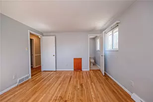 715 Moonstone Dr, Pittsburgh, PA 15101 - Photo 15