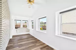 1106 Skyline Dr, Hempfield Township, PA 15601 - Photo 23