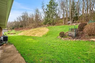 110 Lilac Ln, Middlesex Township, PA 16059 - Photo 37