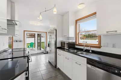 3 Daniel St, Hempfield Township, PA 15601 - Photo 11