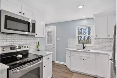 1409 Missouri Ave, Bridgeville, PA 15017 - Photo 5