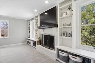 1421 Lakeside Dr, Pittsburgh, PA 15101 - Photo 17