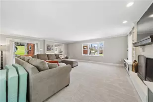 1421 Lakeside Dr, Pittsburgh, PA 15101 - Photo 19