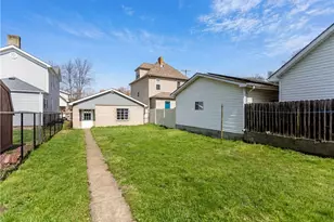 715 5th St, New Brighton, PA 15066 - Photo 27