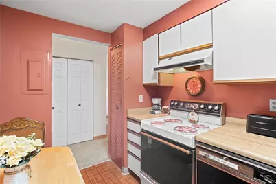 5715 Beacon St #509, Pittsburgh, PA 15217 - Photo 11