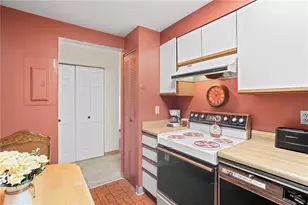 5715 Beacon St, Pittsburgh, PA 15217 - Photo 11