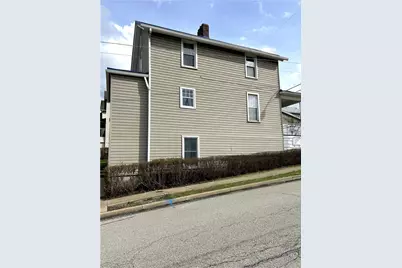 512 Lowell St, Vandergrift, PA 15690 - Photo 3