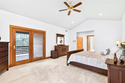 132 Twin Oaks Ln, Penn Twp, PA 15085 - Photo 27