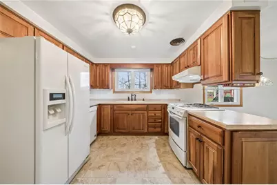 110 Winfield Circle, Hempfield Township, PA 15601 - Photo 5