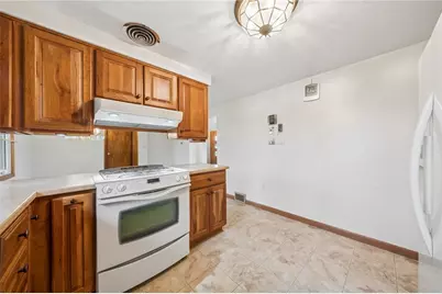 110 Winfield Circle, Hempfield Township, PA 15601 - Photo 7