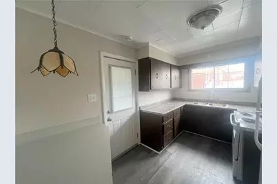 1106 2nd St, Monessen, PA 15062 - Photo 5