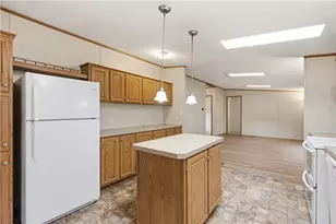 839 Bovard Luxor Rd, Hempfield Township, PA 15601 - Photo 11