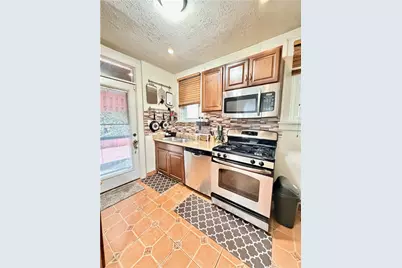 1662 McFarland Rd, Pittsburgh, PA 15216 - Photo 15