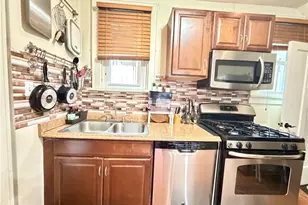 1662 McFarland Rd, Pittsburgh, PA 15216 - Photo 15