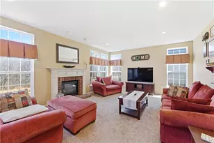 153 Hunter Dr, Cranberry Township, PA 16066 - Photo 19