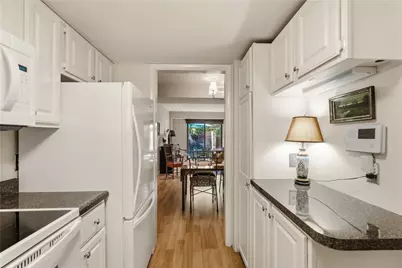 12 Foster Square, Pittsburgh, PA 15212 - Photo 9