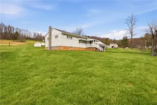 2261 Indian Head Rd, Saltlick Township, PA 15622 - Photo 5