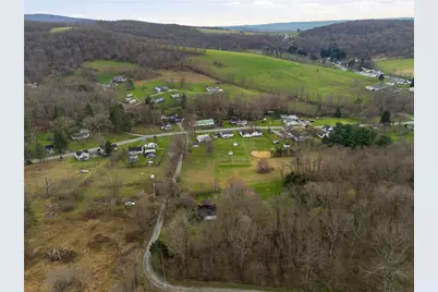 2261 Indian Head Rd, Saltlick Township, PA 15622 - Photo 33