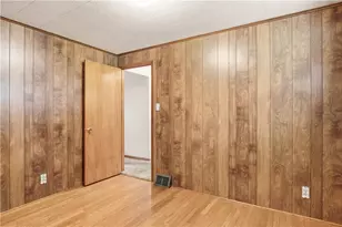 2261 Indian Head Rd, Saltlick Township, PA 15622 - Photo 15