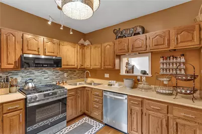 149 Marshall Ave, Pittsburgh, PA 15214 - Photo 11