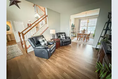 101 Hare Ct, Forward Township, PA 16033 - Photo 3