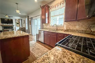 101 Hare Ct, Forward Township, PA 16033 - Photo 11