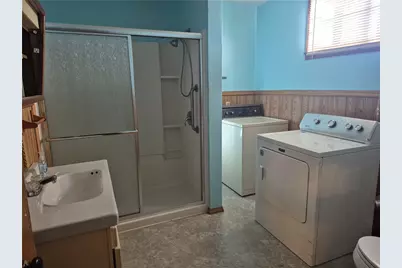 1537 Poplar St, South Greensburg Boro, PA 15601 - Photo 5