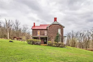 389 Rices Landing Rd, Luzerne Township, PA 15433 - Photo 3