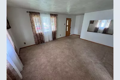 1134 Strawn Ave, New Kensington, PA 15068 - Photo 9