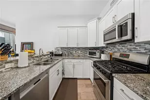 301 Fifth Ave, Downtown Pgh, PA 15222 - Photo 5