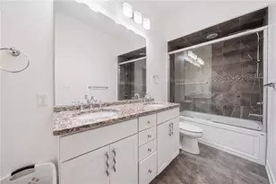 301 Fifth Ave, Downtown Pgh, PA 15222 - Photo 17
