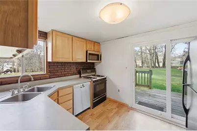 2467 Ankeny Dr, Hampton, PA 15044 - Photo 7