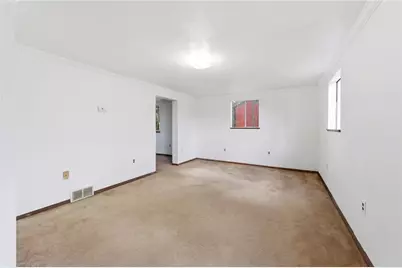 2467 Ankeny Dr, Hampton, PA 15044 - Photo 3