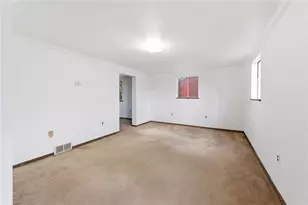 2467 Ankeny Dr, Hampton, PA 15044 - Photo 3