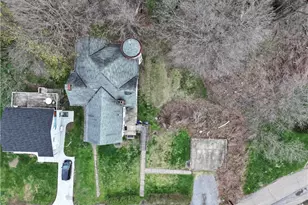 1229 McCabe Ave, Coraopolis, PA 15108 - Photo 7