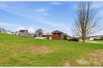 144 Circle Dr, Jennerstown Boro, PA 15547 - Photo 29