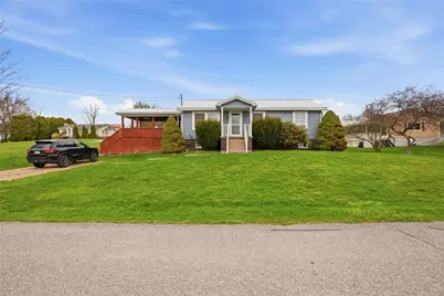 144 Circle Dr, Jennerstown Boro, PA 15547 - Photo 1