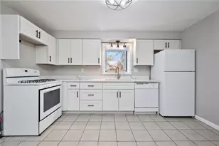 429 Earlwood Rd, Pittsburgh, PA 15235 - Photo 11