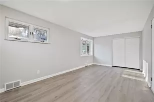 429 Earlwood Rd, Pittsburgh, PA 15235 - Photo 17