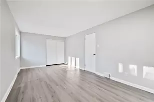429 Earlwood Rd, Pittsburgh, PA 15235 - Photo 17