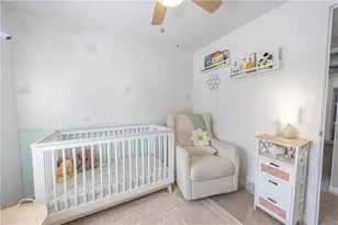 4863 Hialeah Dr, Pittsburgh, PA 15239 - Photo 13